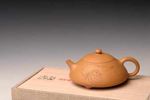 曲峰紫砂壶 柔中带刚  曲峰经典作品 精品老段泥西施瓢  老段泥