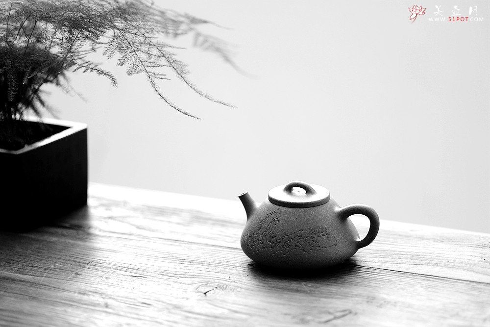 紫砂壶图片：周路健丙申夏全手新作  古意盎然 优质青段 心舟石瓢 陆轶舟文气装饰 - 美壶网