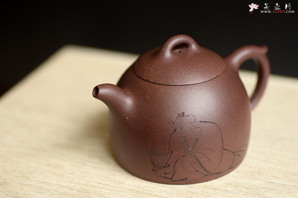 紫砂壶图片：文人作品 全手矮秦权 游心堂装饰  传统经典 - 美壶网