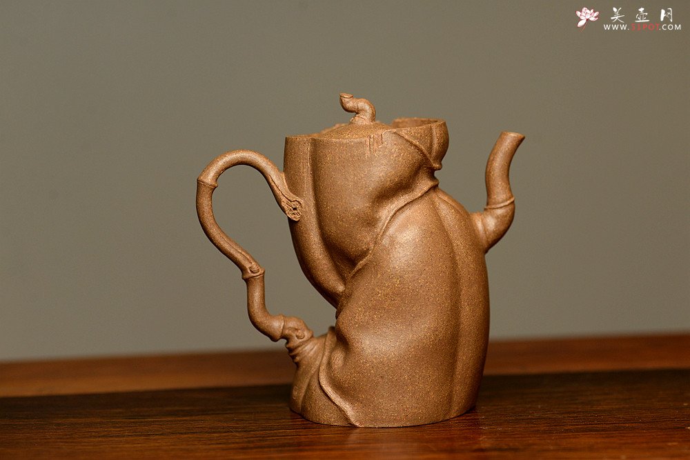 紫砂壶图片：林秀明丙申夏全手原创 摹竹韵寓隐逸之风 隐逸二式 养怡之福可得永年 - 美壶网