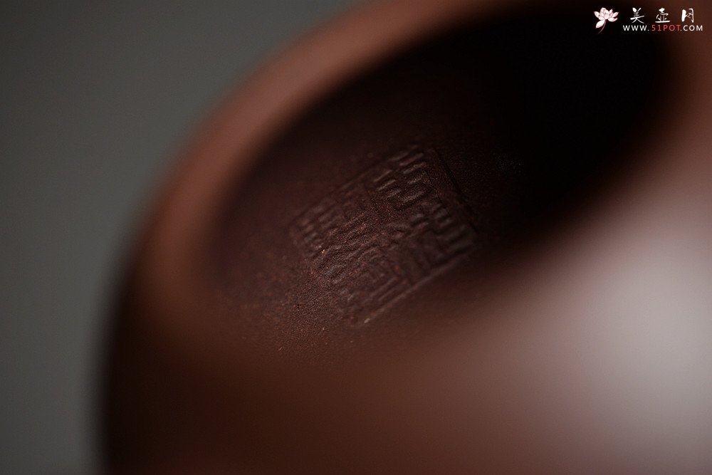 紫砂壶图片：文人作品 全手矮秦权 游心堂装饰  传统经典 - 美壶网