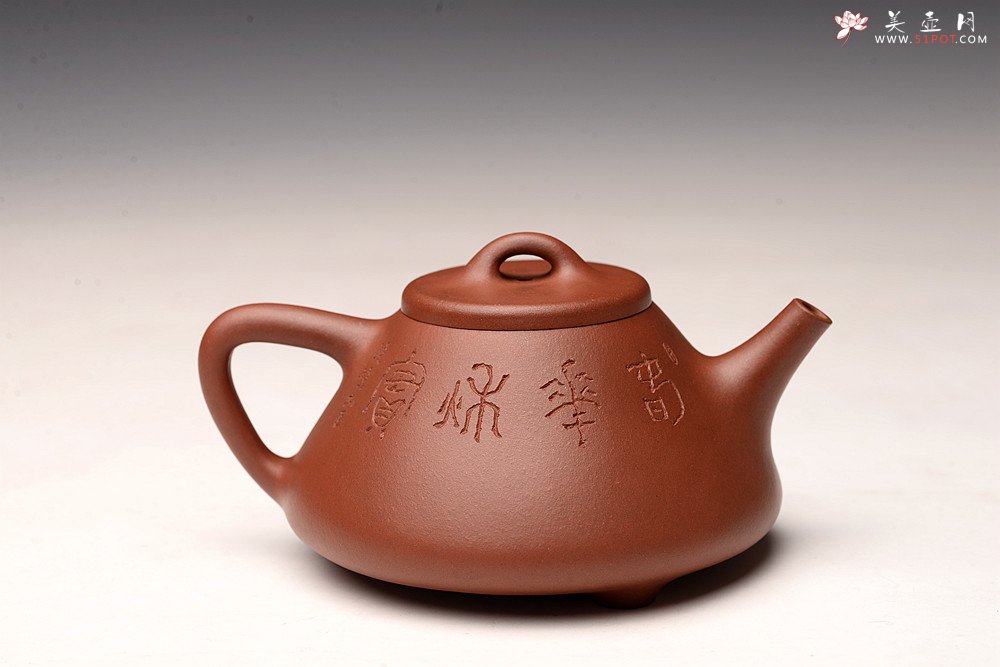 紫砂壶图片：周斌文人作品 全手摹古石瓢 储云高徒潘晓鸣装饰  - 美壶网