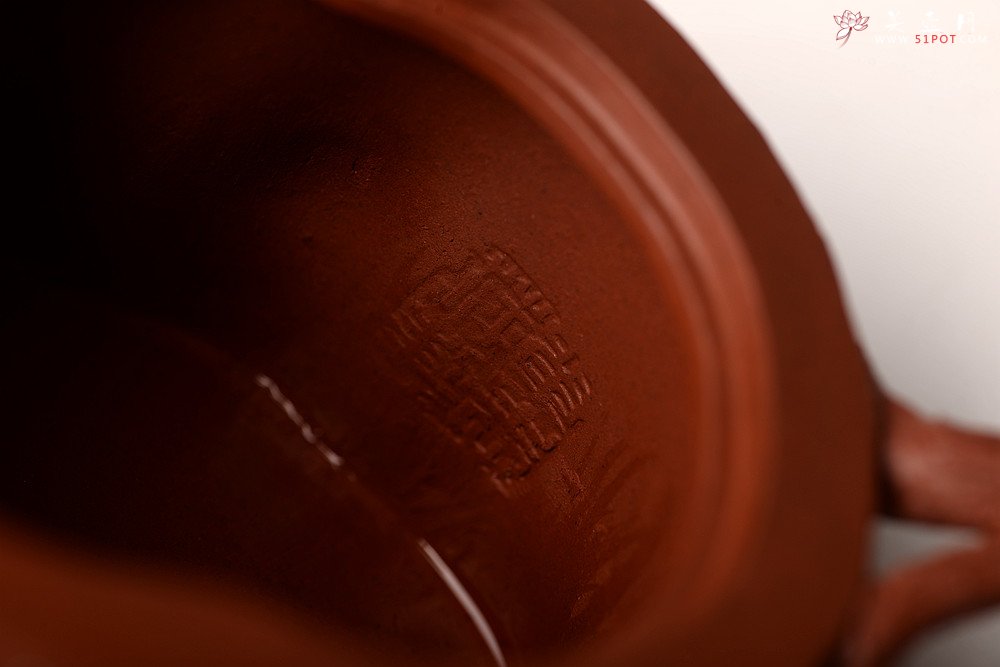 紫砂壶图片：单志萍原创精品 全手松桩 气韵长流 俊雅之风 - 美壶网