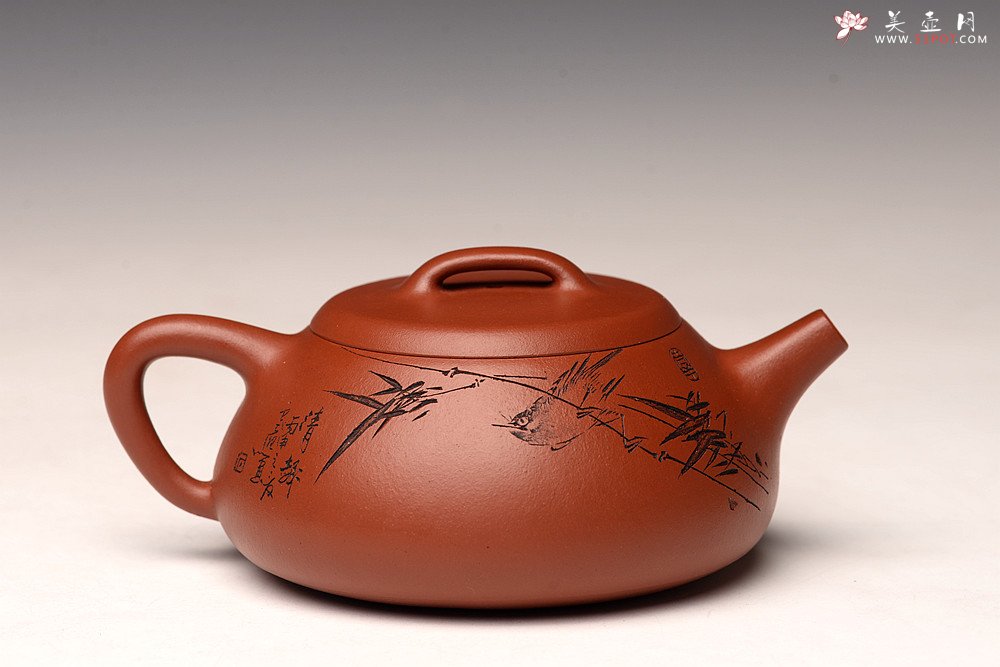 紫砂壶图片：张云熙丙申夏全手精品 雅致耐品 杀茶利器 新味朱泥石瓢 装饰文气 - 美壶网