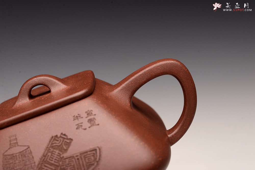 紫砂壶图片：强强联合 国师和石装饰 文气简约  全手四方瓢 精道实用 - 美壶网