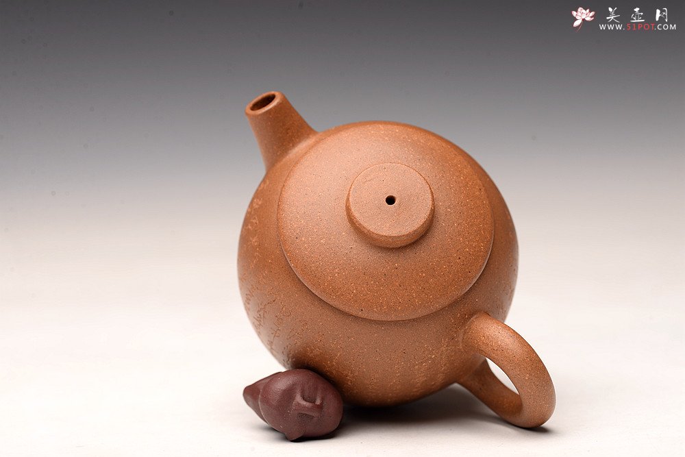 紫砂壶图片：摹古心经巨轮 古朴耐品 实用传神 古拙小炮 - 美壶网