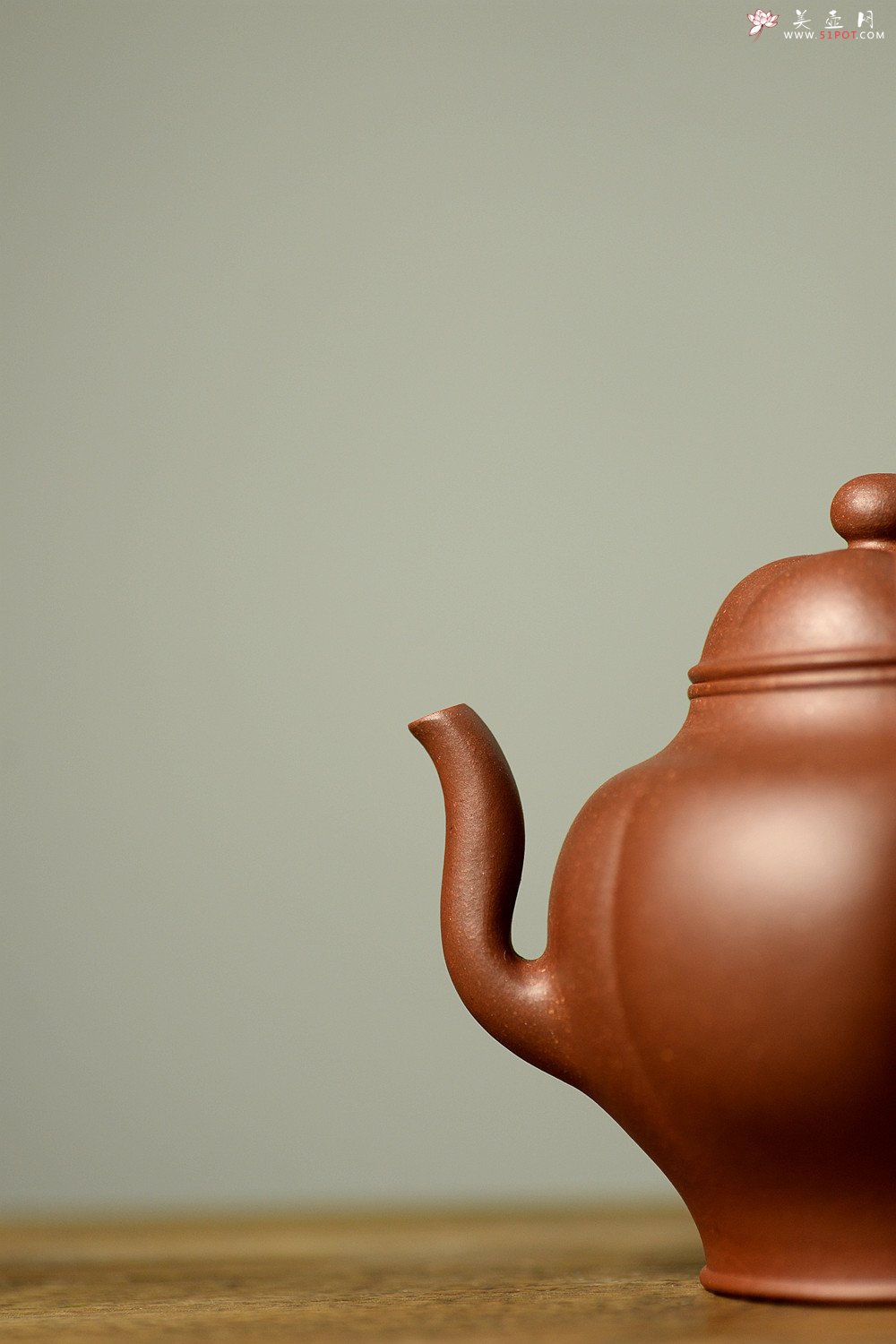 紫砂壶图片：储亚丙申秋全手新品 精工筋囊 高俊神怡 耐品 瑞福 高温底槽青 - 美壶网