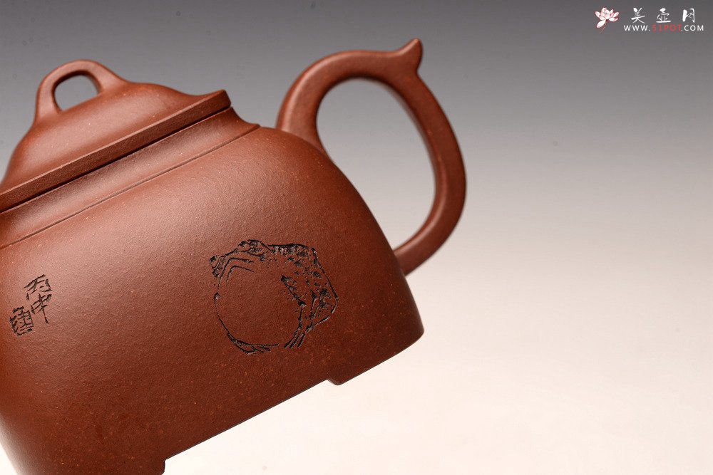 紫砂壶图片：雍容有力 单片拍打 全手工方舟  - 美壶网