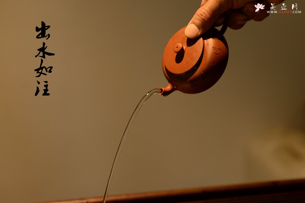 紫砂壶图片：美壶特惠 温文尔雅 大方实用 饮乐 型制耐品 出水暴爽 - 美壶网