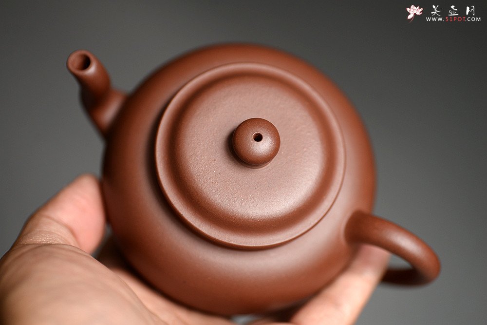紫砂壶图片：路达丙申夏全手新作 摹古宫灯 高挑古朴 - 美壶网