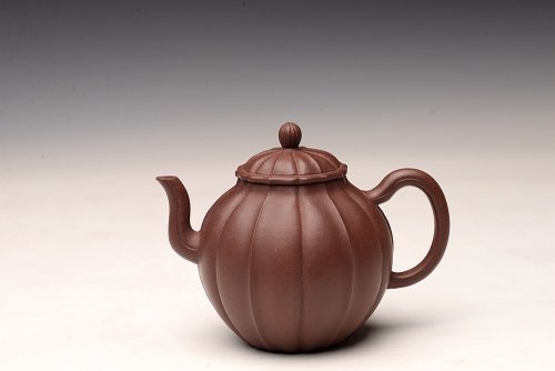 周斌紫砂壶 周斌丙申秋全手演绎筋囊器 银台醉客 颇具难度 线条流畅 原矿紫泥