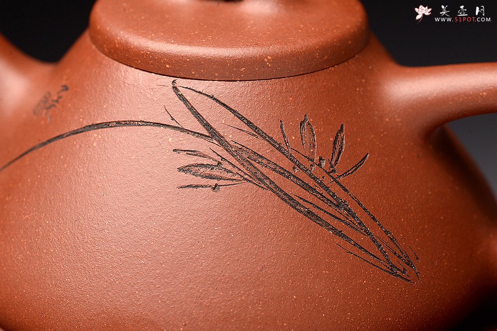 紫砂壶图片：优质降坡泥 周路健全手近作  陆轶舟刻绘 耐品实用子冶石瓢  挺拔 - 美壶网