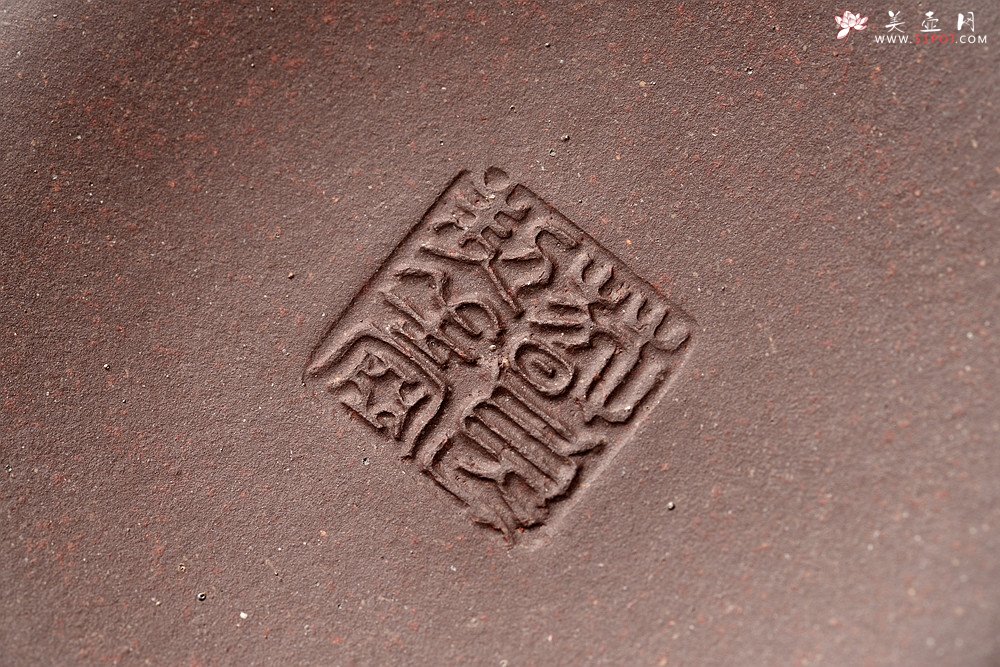 紫砂壶图片：邵春良丙申年 经典作品 曼生合欢 甚得古意 高温四号井紫泥  - 美壶网