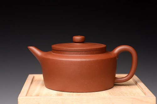 路达紫砂壶 路达丙申全手新作 线条挺拔 单片拍打成型 性价比高 圆璧 原矿降坡泥