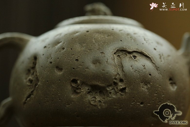 紫砂壶图片：金蟾龚春欣赏 - 美壶网