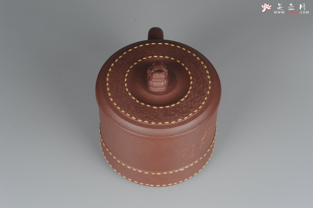 紫砂壶图片：美杯特惠 瑞狮杯 好料精工盖杯 - 美壶网