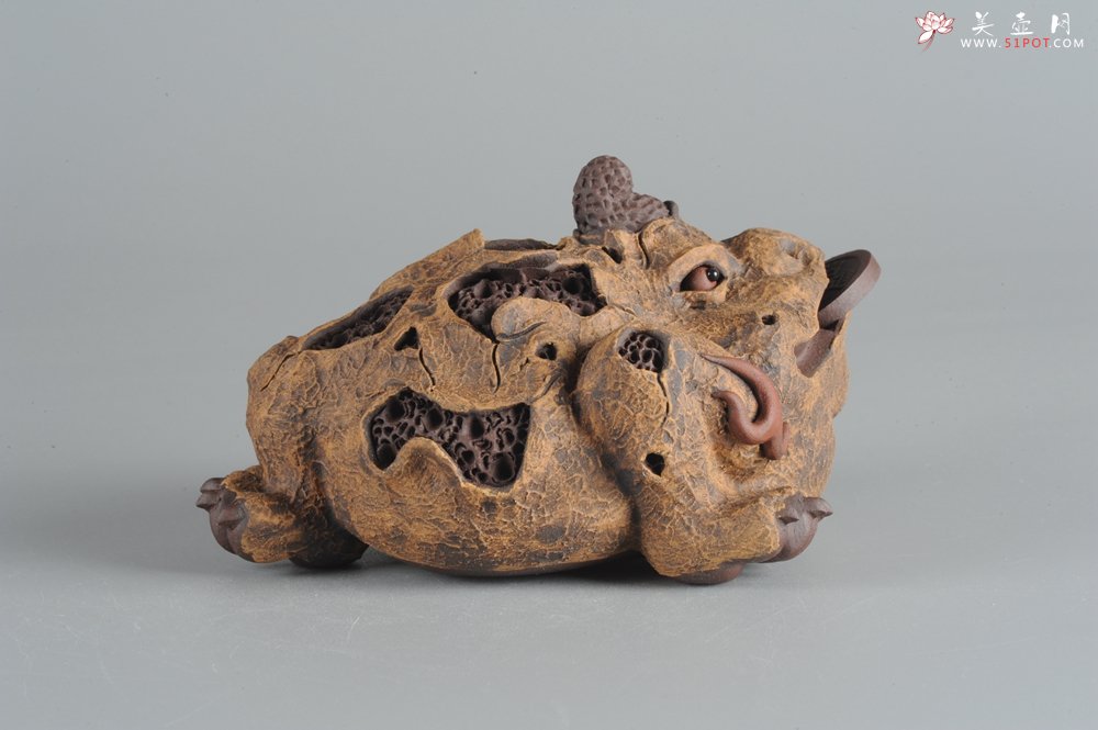 紫砂壶图片：特惠醉美树皮金蟾茶宠 灵性十足 寓意招财进宝 - 美壶网