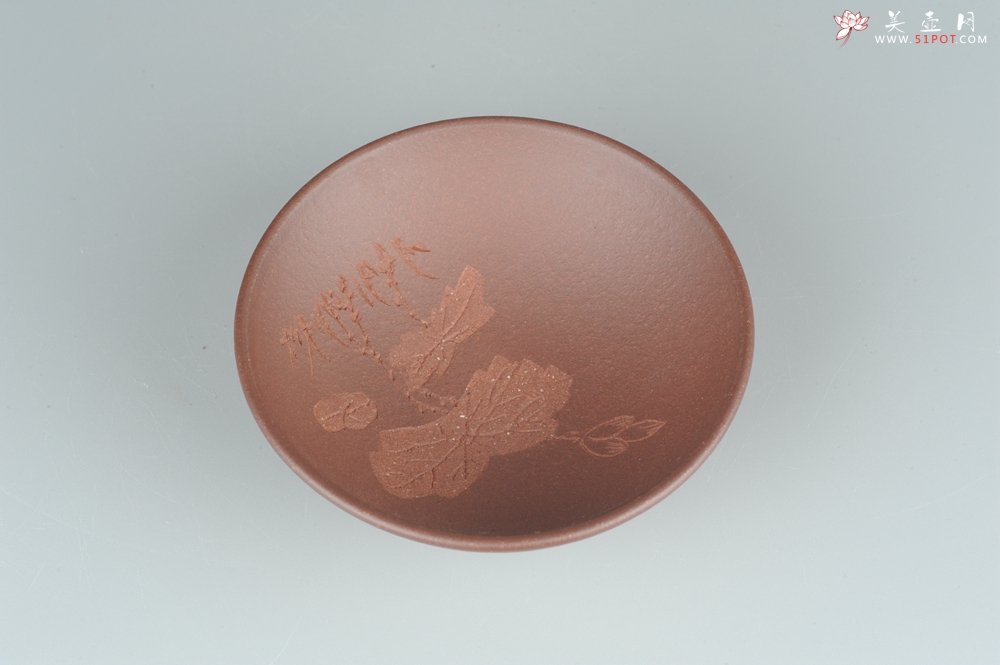 紫砂壶图片：优质紫泥 雅致荷花乳香杯 品茗杯 拿捏舒适  - 美壶网