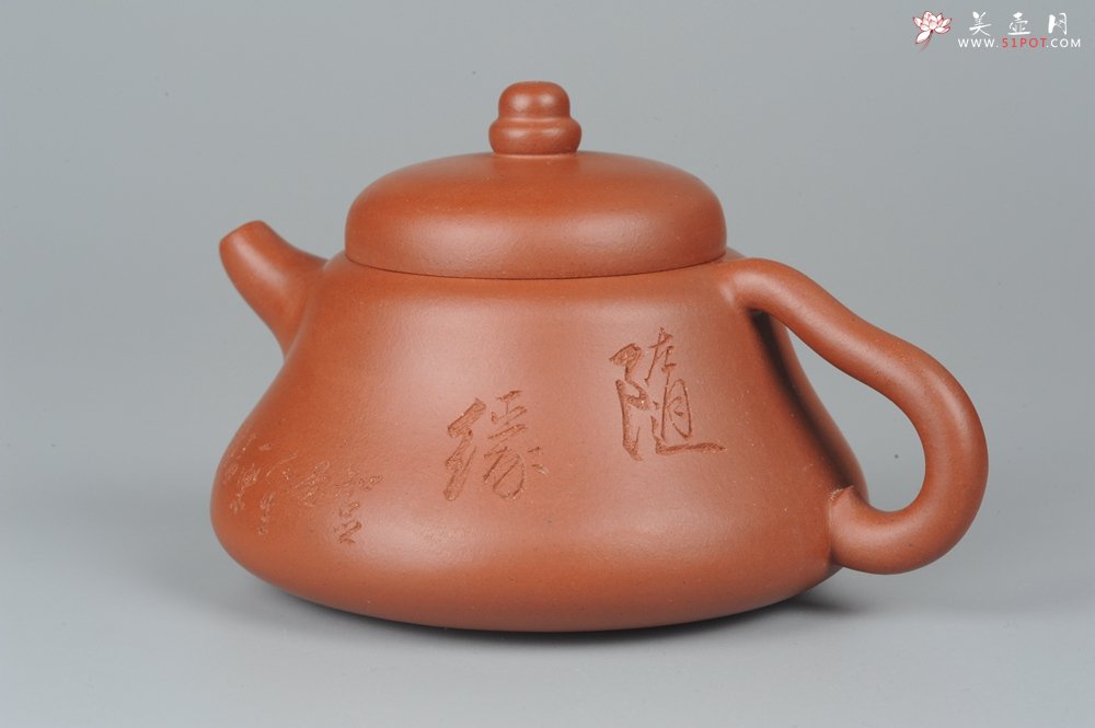 紫砂壶图片：小红泥也是朱泥全手工葫芦 司磊精心装饰 - 美壶网