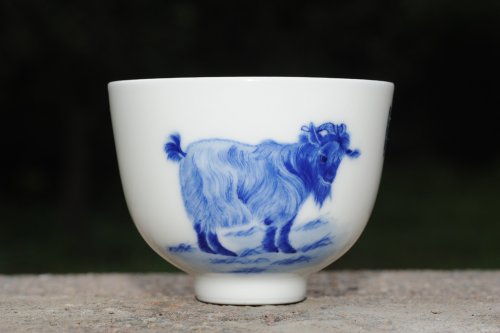 古月山房紫砂壶 生肖羊 景德镇全手工手绘青花主人杯  