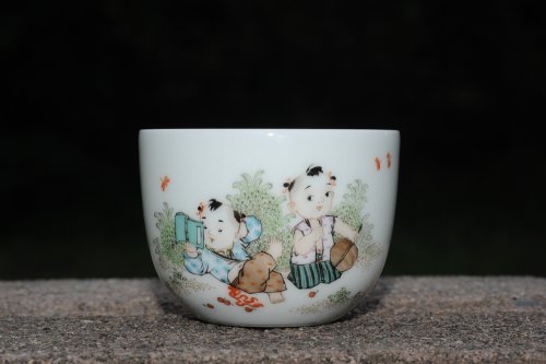 古月山房紫砂壶 双童子读小人书扇扇子 景德镇主人杯 