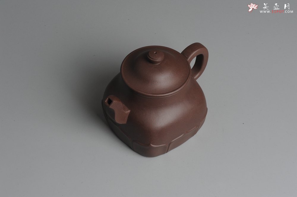 紫砂壶图片：美壶特惠 老紫泥莲灯壶 - 美壶网