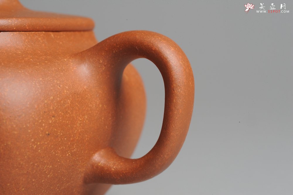 紫砂壶图片：美壶回馈 特惠小四方 一捺底 非常油润的降坡泥 - 美壶网