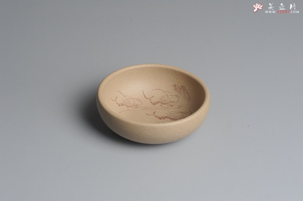 紫砂壶图片：精品美杯 戏虾主人杯品茗杯 适合把玩 - 美壶网