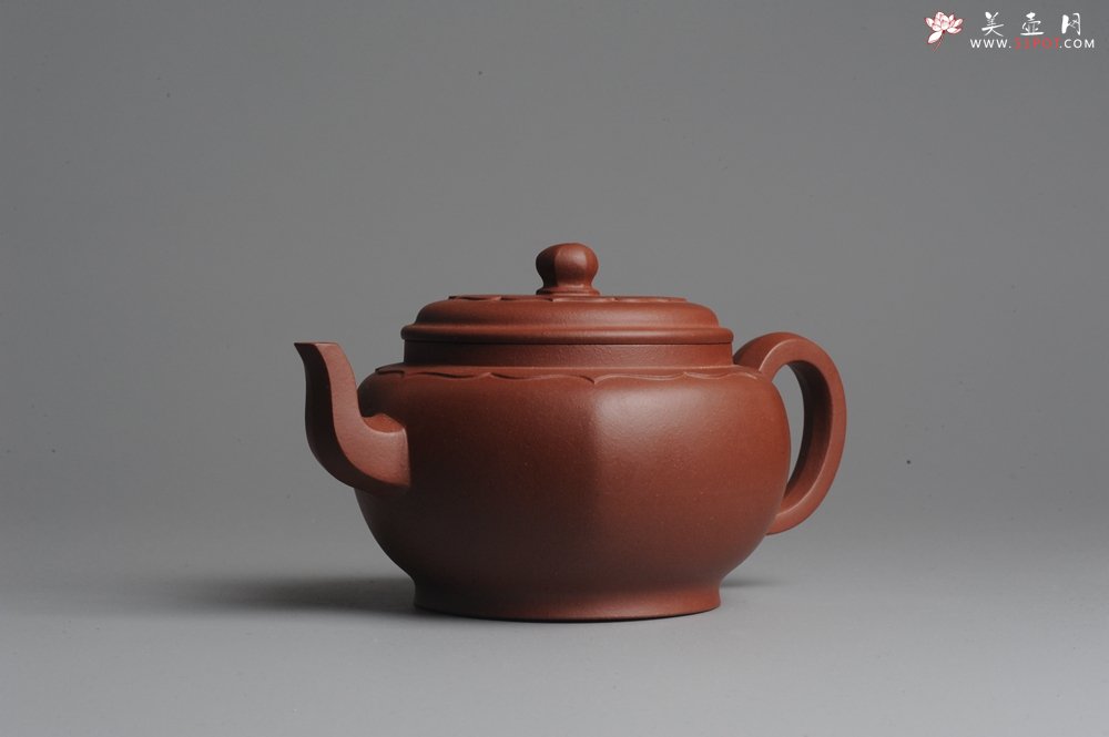 紫砂壶图片：美壶特惠 大气混方菱花 做工精湛 - 美壶网