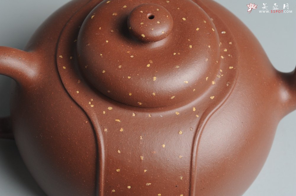 紫砂壶图片：美壶特惠 铺沙龙带壶 饱满精神 - 美壶网