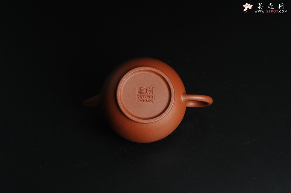 紫砂壶图片：小煤窑朱泥 全手工水平壶 端庄文气 - 美壶网