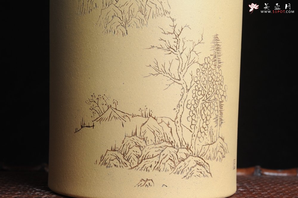 紫砂壶图片：美筒特惠 精品山水高帽笔筒四式 得山水清气 极天地大观 老师不打草稿直接空刻 一气呵成 - 美壶网