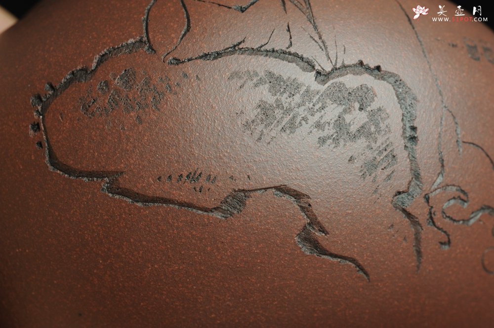 紫砂壶图片：美壶特惠 做工精致山人道洪圆珠 饱满漂亮 出水暴爽 - 美壶网