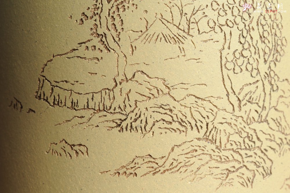 紫砂壶图片：美筒特惠 精品山水高帽笔筒五式  老师不打草稿直接空刻 一气呵成 - 美壶网