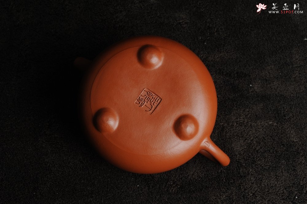 紫砂壶图片：美壶特惠 非铁红色素泥优质朱泥满瓢 平盖石瓢 - 美壶网
