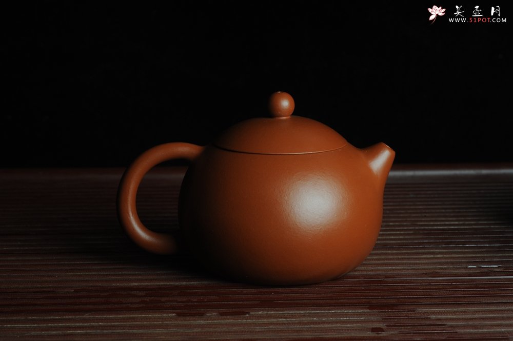 紫砂壶图片：美壶年底特惠 优质金黄朱泥 精工西施  - 美壶网