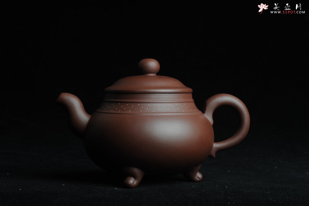 紫砂壶图片：美壶特惠三足鼎立玉鼎壶 做工精致 - 美壶网