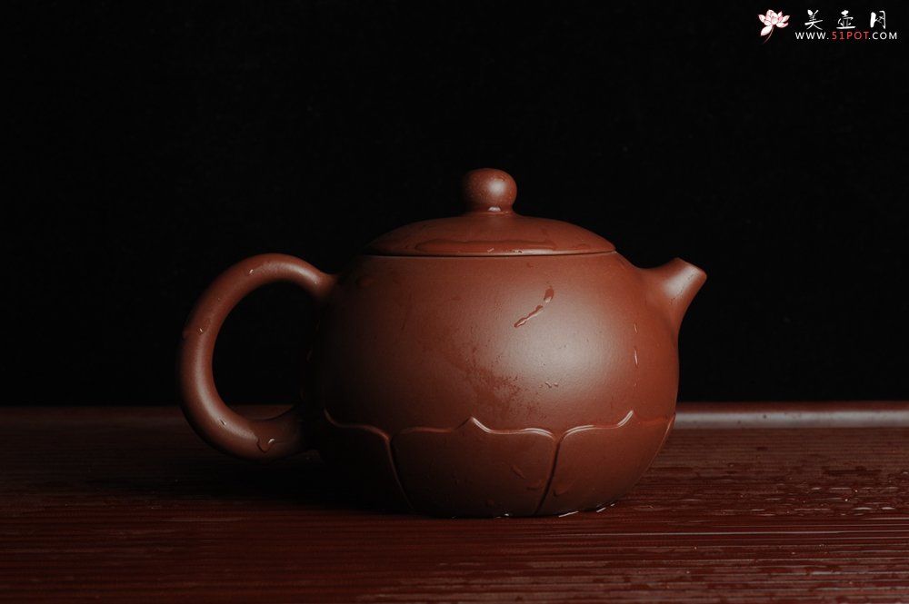 紫砂壶图片：美壶特惠 精工莲花西施 茶人醉爱 - 美壶网