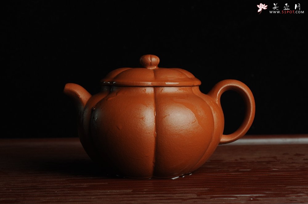 紫砂壶图片：美壶特惠 优质朱泥筋囊器漠上花开 做工精致 仅此一只 - 美壶网