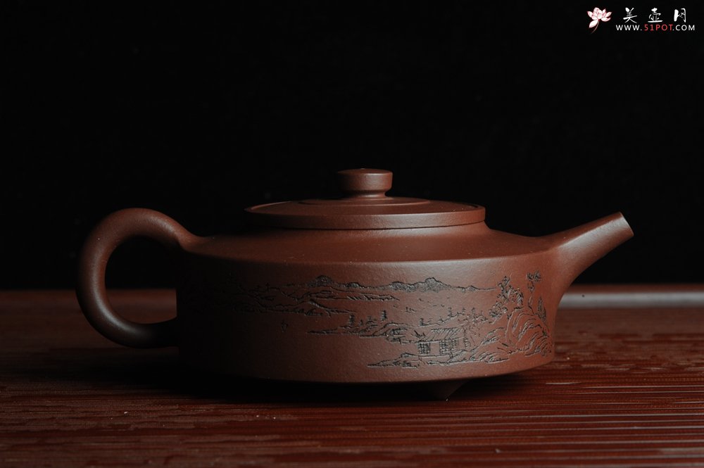 紫砂壶图片：美壶特惠 曼生周盘 通景山水 做工超精致 茶人醉爱 - 美壶网