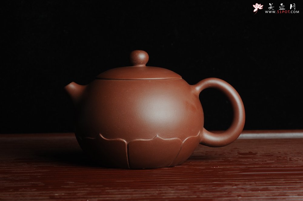 紫砂壶图片：美壶特惠 精工莲花西施 茶人醉爱 - 美壶网