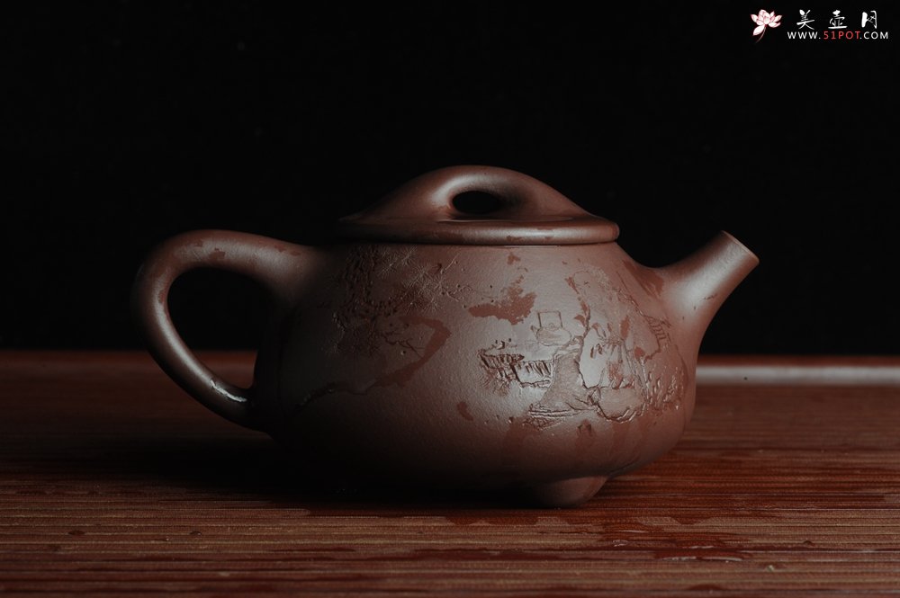 紫砂壶图片：美壶特惠 经典平盖小石瓢 满瓢（景舟石瓢）方健双刀即兴装饰松下高士煮茶图 泥料超好 做工灰常精致 - 美壶网