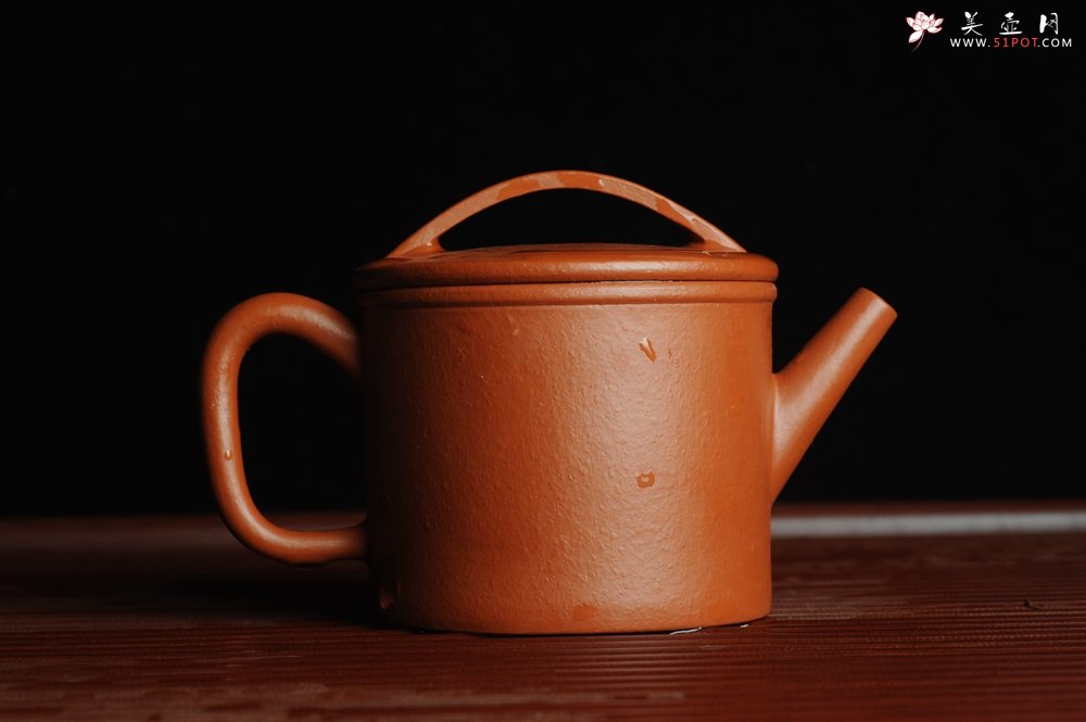 紫砂壶图片：优质赵庄朱泥 精品全手工汉瓦 端庄秀雅 大口实用 出水暴爽 - 美壶网