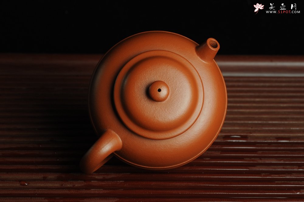 紫砂壶图片：美壶特惠 优质朱泥线玉圆壶 做工精致 仅此一只 - 美壶网