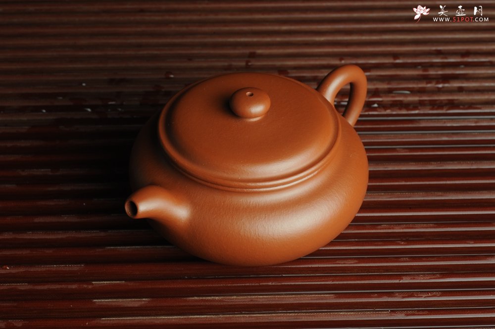 紫砂壶图片：正宗小煤窑朱泥 全手工仿古 气韵流畅 - 美壶网