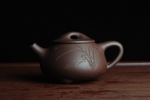 朱老师紫砂壶 美壶特惠 经典平盖小石瓢 满瓢（景舟石瓢）装饰兰花 泥料超好高档包装 做工灰常精致 原矿紫泥