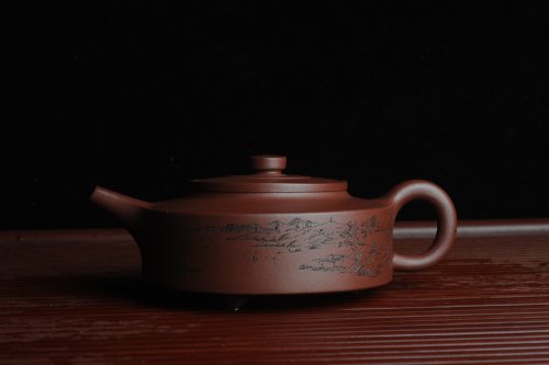 王新财紫砂壶 美壶特惠 曼生周盘 通景山水 做工超精致 茶人醉爱 原矿紫泥