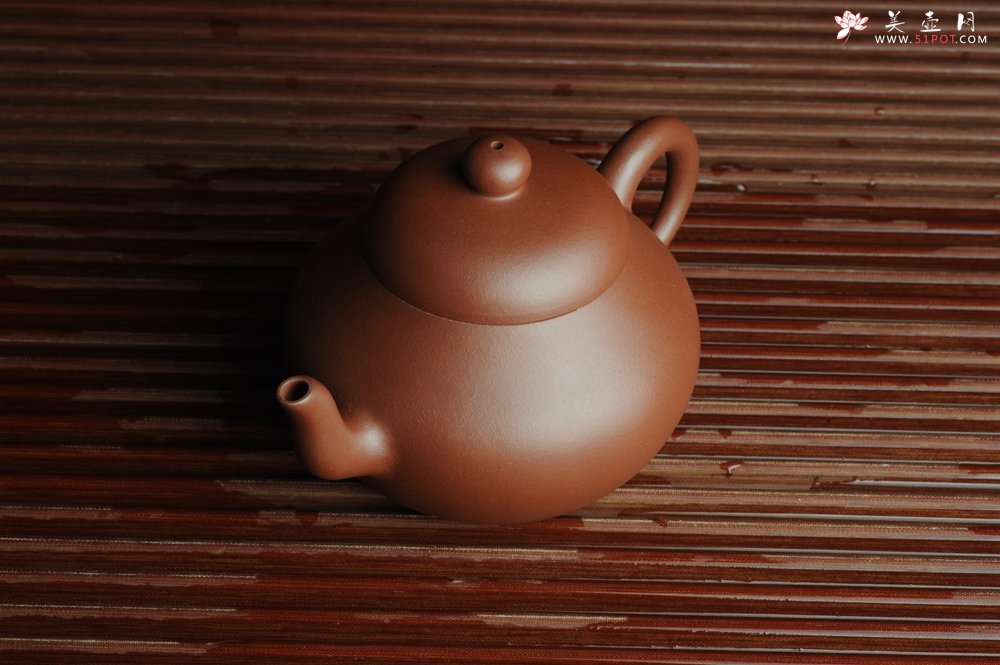 紫砂壶图片：美壶特惠 全手工精品秀雅梨形壶 茶人醉爱 - 美壶网