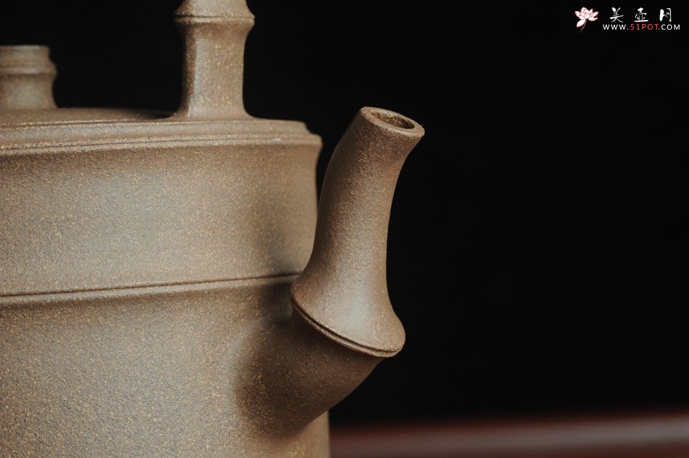 紫砂壶图片：美壶特惠 特好老段泥 精工竹段提梁 挺拔秀雅 - 美壶网