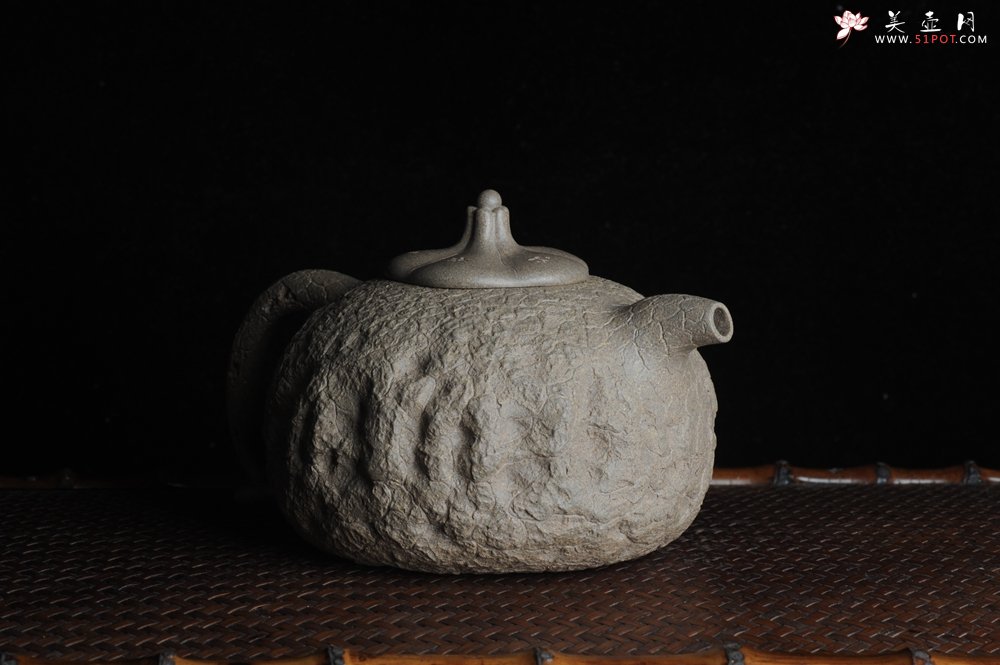 紫砂壶图片：美壶特惠 精品老青段全手工供春 龚春 异形盖 难度大 肌理丰富 - 美壶网